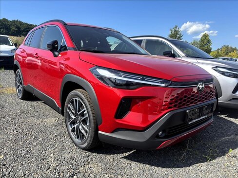 Toyota Corolla Cross SUV / Terénní 2,0 l 131 kw