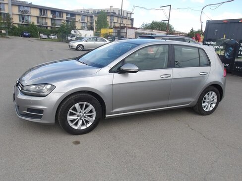Volkswagen Golf Hatchback 1,4 l 92 kw
