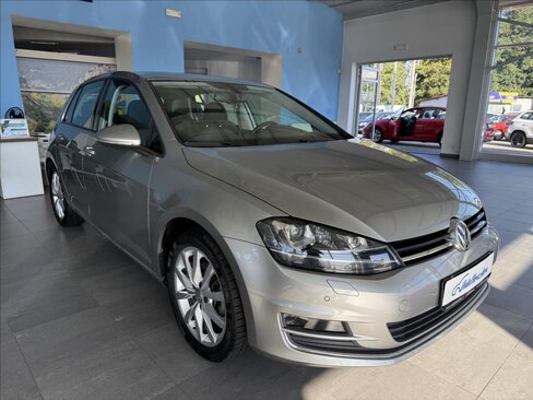 Volkswagen Golf Hatchback 1,4 l 92 kw