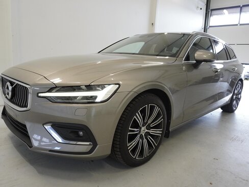 Volvo V60 Kombi 2,0 l 140 kw