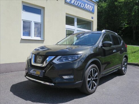 Nissan X-Trail SUV / Terénní 2,0 l 130 kw