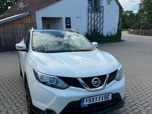 Nissan Qashqai SUV / Terénní 0,0 120 kw