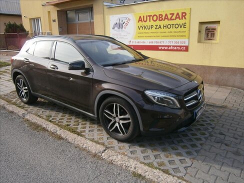 Mercedes-Benz GLA Kombi 2,1 l 125 kw