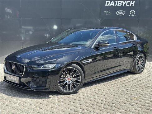 Jaguar XE Sedan / Limuzína 2,0 l 132 kw