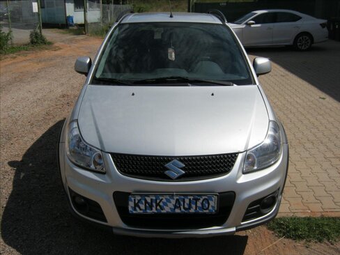 Suzuki SX4 Hatchback 1,6 l 88 kw
