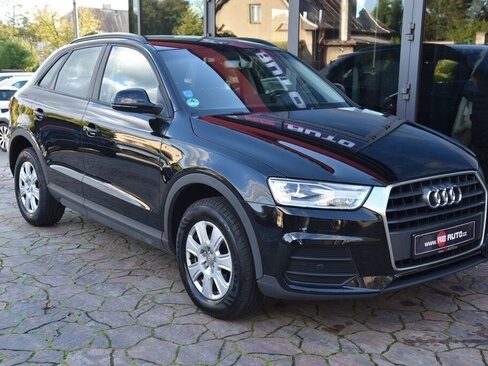 Audi Q3 SUV / Terénní 1,4 l 110 kw