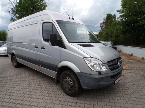 Mercedes-Benz Sprinter Skříň 3,0 l 140 kw