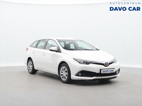 Toyota Auris Kombi 1,4 l 66 kw