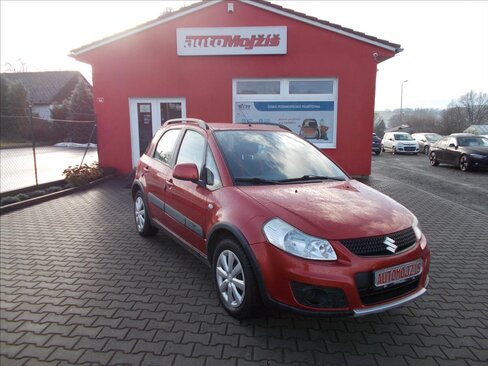 Suzuki SX4 Hatchback 1,6 l 88 kw