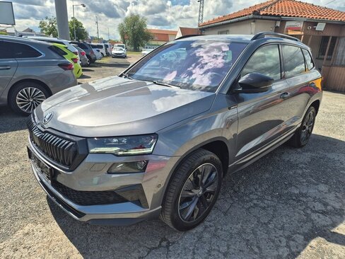 Škoda Karoq SUV / Terénní 1,5 l 110 kw