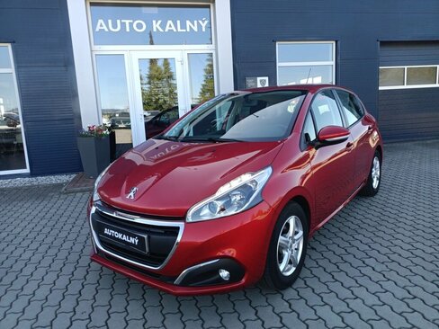 Peugeot 208 Hatchback 1,2 l 61 kw