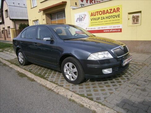 Škoda Octavia Sedan / Limuzína 1,6 l 85 kw
