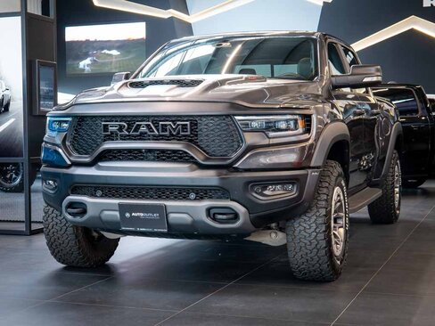 Dodge RAM Pick-up 6,2 l 524 kw