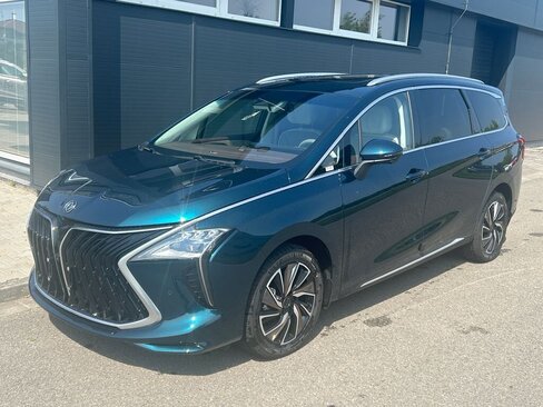 Dongfeng Ostatní MPV 1,5 l 130 kw