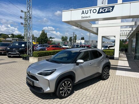 Toyota Yaris Cross SUV / Terénní 1,5 l 68 kw