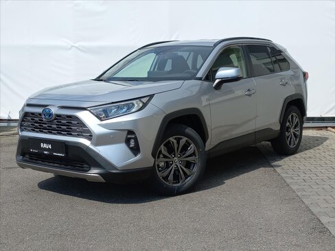 Toyota RAV4 SUV / Terénní 2,5 l 131 kw