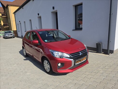 Mitsubishi Space Hatchback 999,0 52 kw