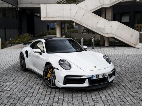 Porsche 911 Ostatní 3,7 l 478 kw