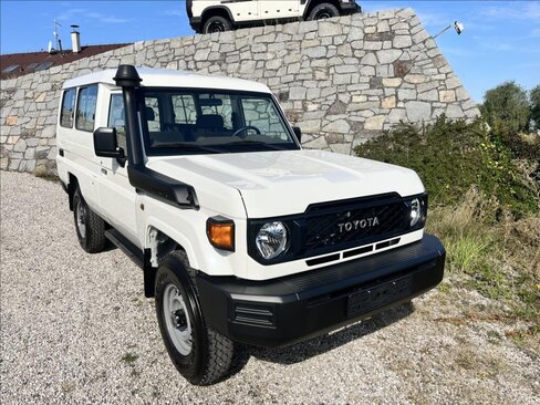 Toyota Land Cruiser Ostatní 4,0 l 167 kw
