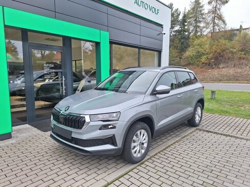 Škoda Karoq SUV / Terénní 1,5 l 110 kw