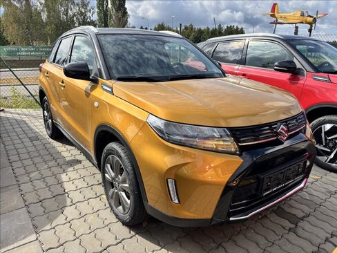Suzuki Vitara SUV / Terénní 1,4 l 81 kw
