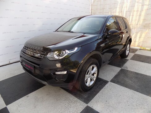 Land Rover Discovery Sport SUV / Terénní 2,0 l 110 kw