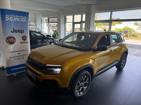 Jeep Avenger Hatchback 1,2 l 74 kw