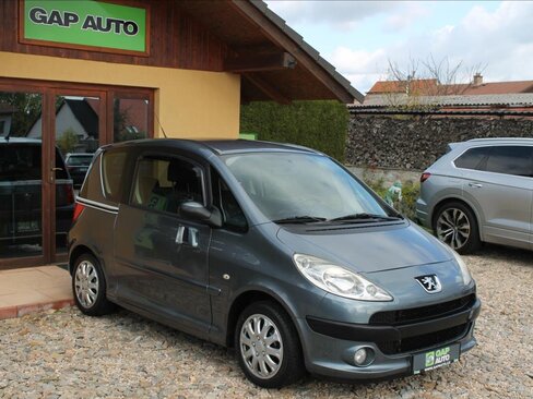 Peugeot 1007 Hatchback 1,4 l 50 kw