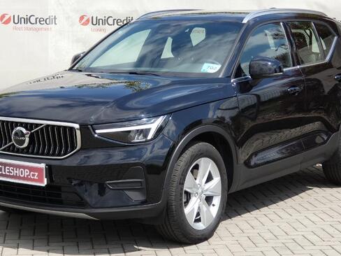 Volvo XC40 SUV / Terénní 2,0 l 120 kw