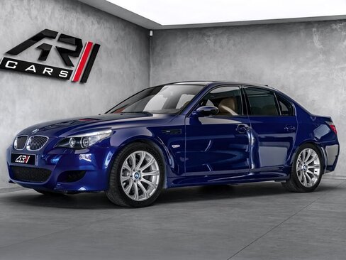 BMW M5 Sedan / Limuzína 5,0 l 373 kw