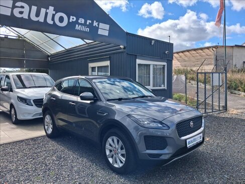 Jaguar E-Pace SUV / Terénní 2,0 l 110 kw