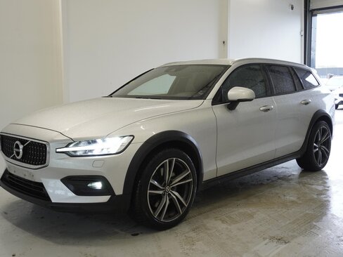 Volvo V60 Kombi 2,0 l 147 kw