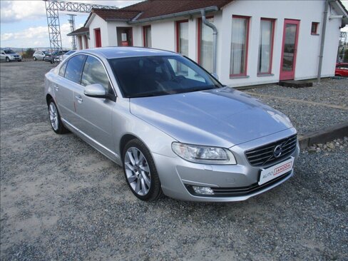 Volvo S80 Sedan / Limuzína 2,0 l 147 kw
