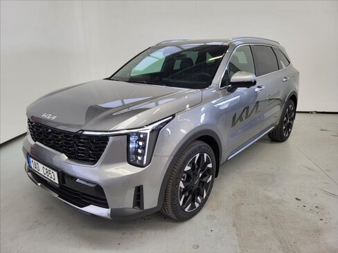 KIA Sorento SUV / Terénní 2,2 l 142 kw