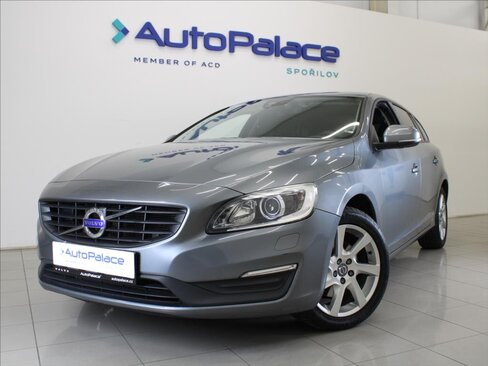 Volvo V60 Kombi 2,0 l 110 kw