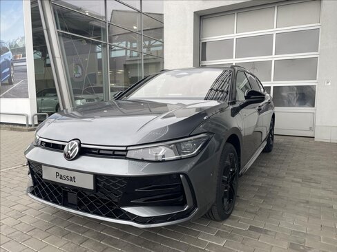 Volkswagen Passat Kombi 1,5 l 200 kw