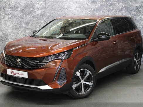 Peugeot 5008 SUV / Terénní 1,5 l 96 kw