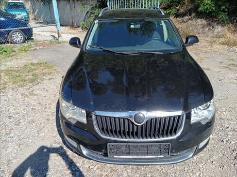 Škoda Superb Kombi 2,0 l 103 kw