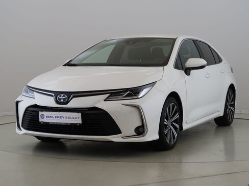 Toyota Corolla Sedan / Limuzína 1,5 l 92 kw