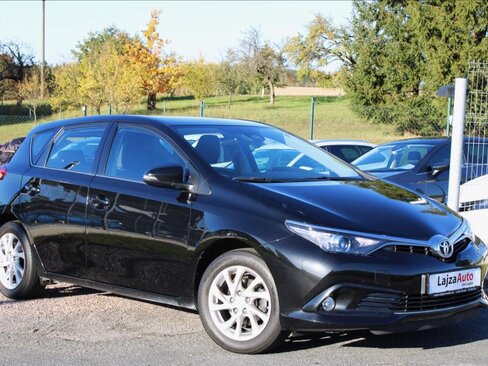 Toyota Auris Hatchback 1,2 l 85 kw