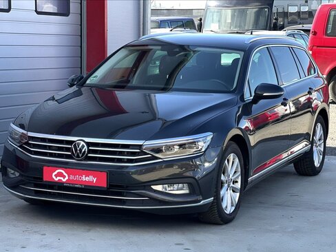 Volkswagen Passat Kombi 2,0 l 110 kw