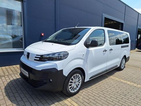 Peugeot Traveller Kombi 2,2 l 132 kw