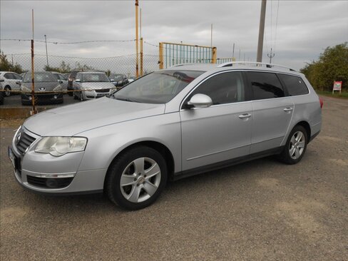 Volkswagen Passat Kombi 2,0 l 103 kw