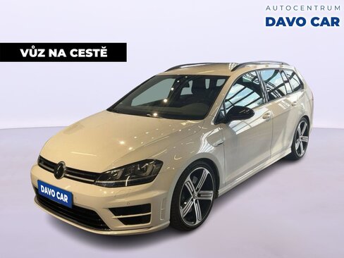Volkswagen Golf Kombi 2,0 l 221 kw