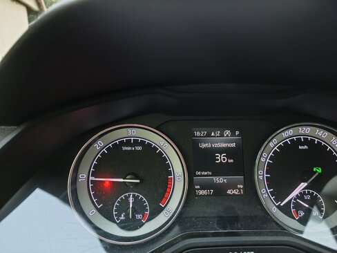 Škoda Superb Kombi 2,0 l 110 kw