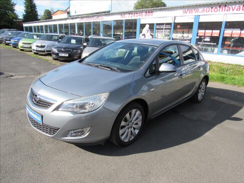 Opel Astra Hatchback 1,4 l 103 kw