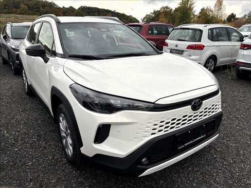 Toyota Corolla Cross SUV / Terénní 1,8 l 103 kw