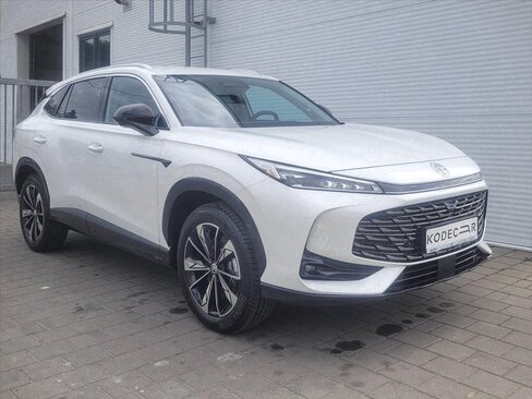 MG HS SUV / Terénní 1,5 l 165 kw