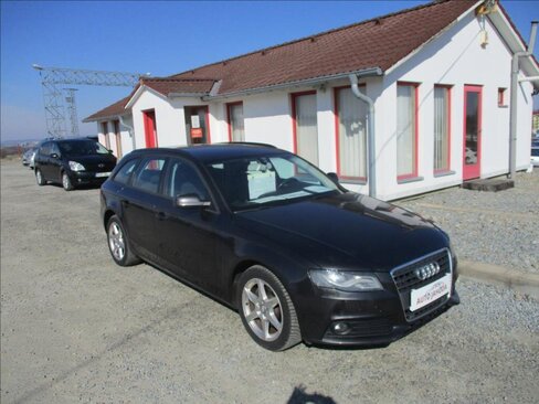 Audi A4 Kombi 2,0 l 88 kw