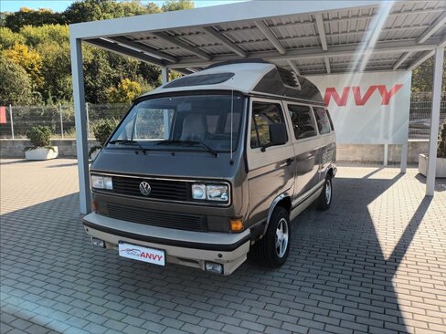 Volkswagen Caravelle MPV 1,9 l 61 kw